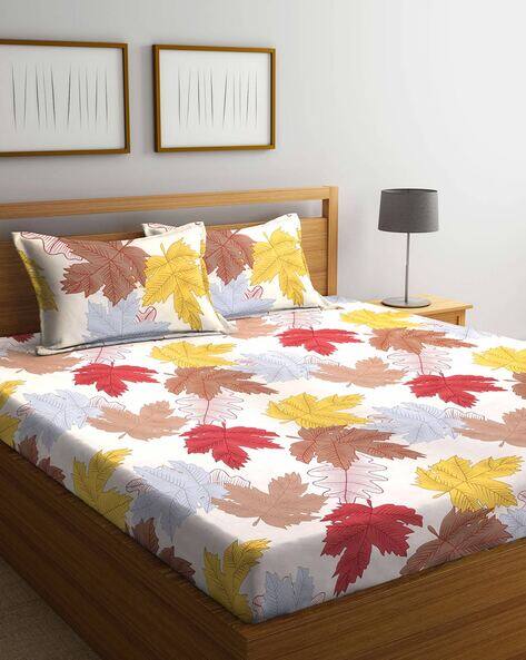 KLOTTHE Floral 210 TC Polycotton Bedsheet with 2 Pillow Covers