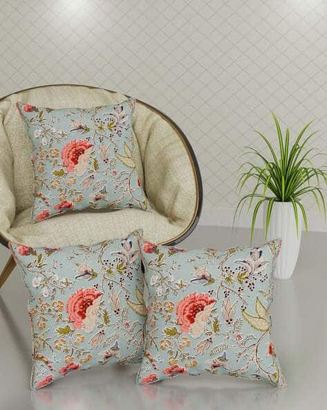 Set of Floral Print Cushion Covers 18