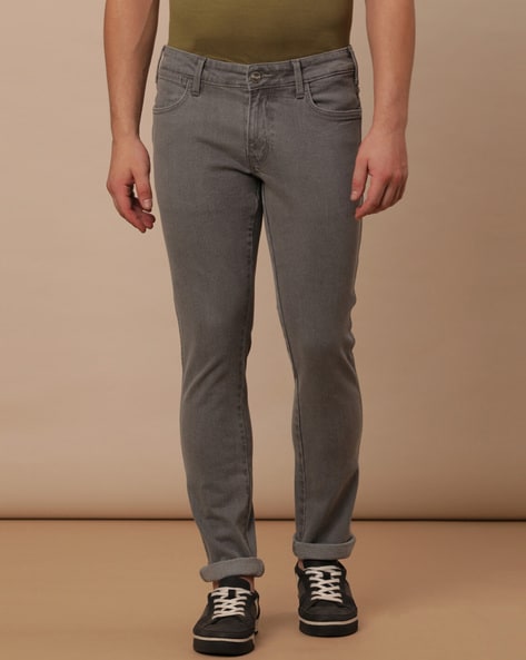 Wrangler Low-Rise Slim Fit Jeans