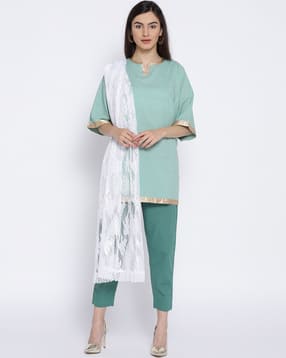 Lace Dupatta with Scalloped Hem-image-14
