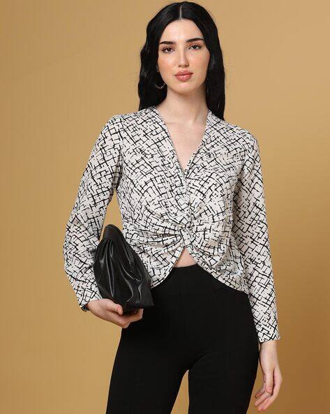 ISCENERY BY VERO MODA Printed Knotted Short Top