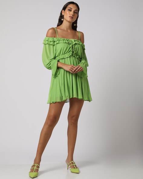 Dresses with ruffles on sale around the waist