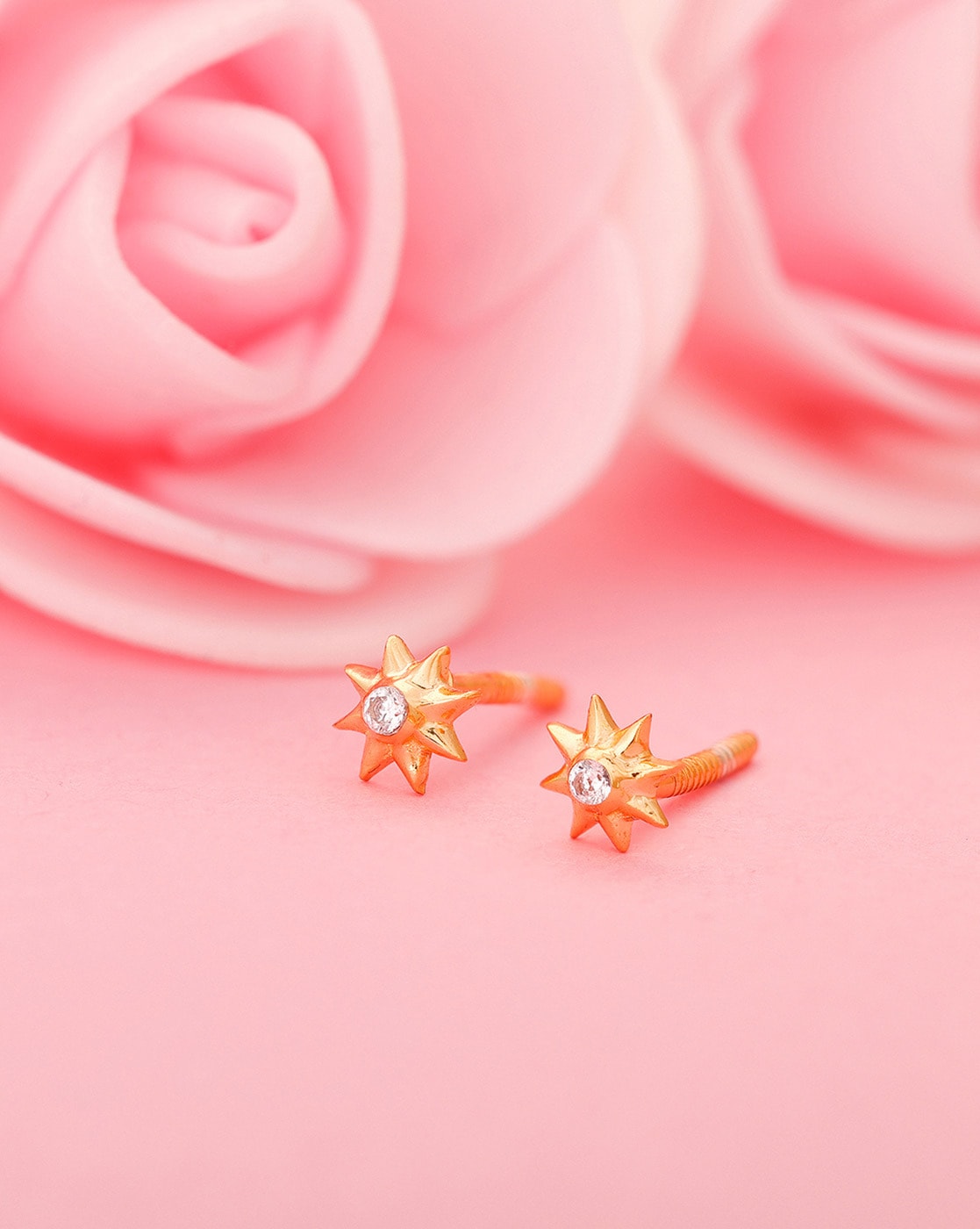 GUESS In the sky gold colored star earrings JUBE03331JWYGT/U -  watchesonline.com