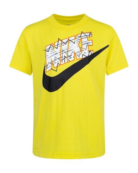 yellow nike shirt boys