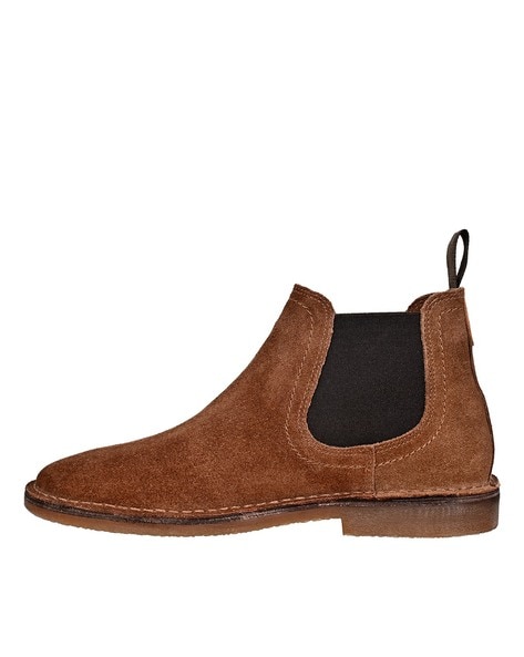 Cheap suede 2024 chelsea boots