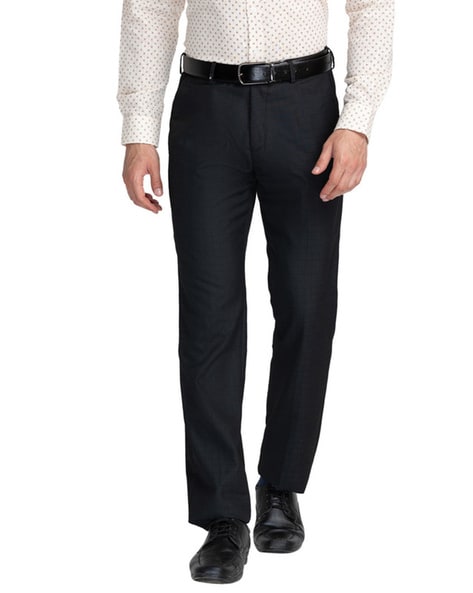 Buy Olive Trousers & Pants for Men by OXEMBERG Online | Ajio.com