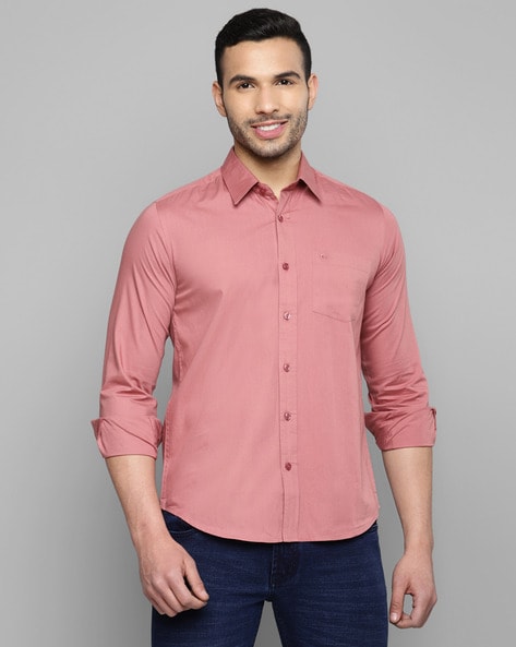 Men Spread Collar Slim Fit Shirt