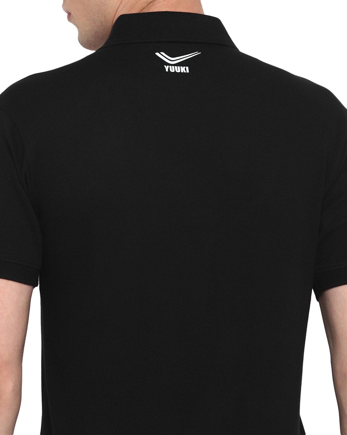 Buy Black Tshirts for Men by Yuuki Online Ajio