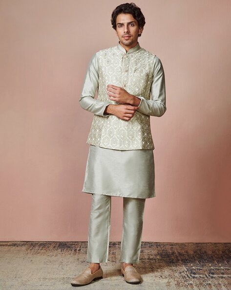 Manyavar kurta pajama shop with jacket price