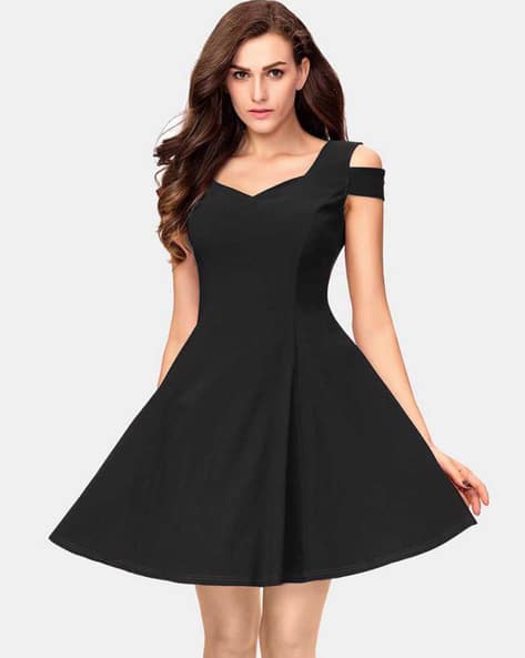black v neck skater dress Black Deep-V-Neck-Skater Midi-Dress