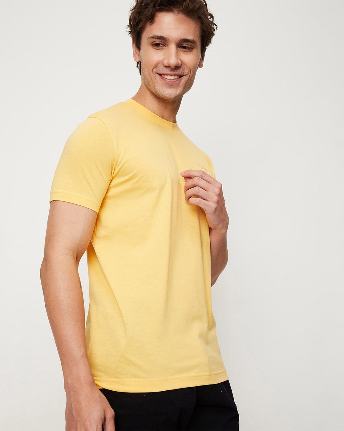 Buy Yellow Tshirts for Men by MAX Online | Ajio.com