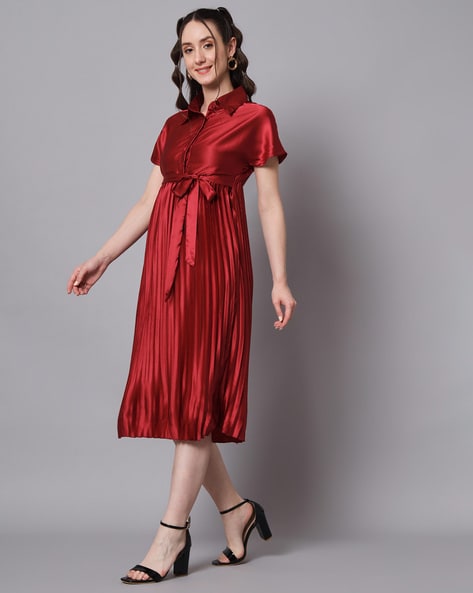 Red satin dresses | PrettyLittleThing