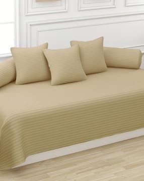 Set of 6 Striped Diwan Set-image-0