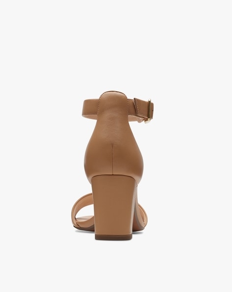 Deva mae best sale clarks sandals