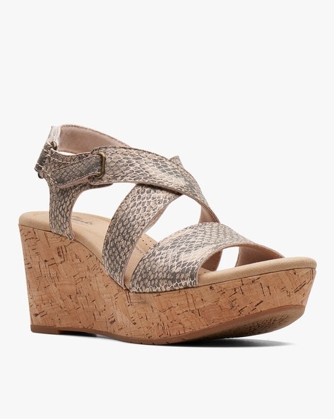 Clarks 2024 cork wedges