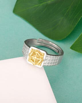 giva Sterling Silver Majestic Swastik Ring-picture-28