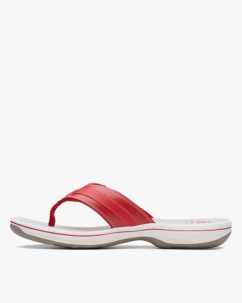 Clarks brinkley best sale jazz flip flops