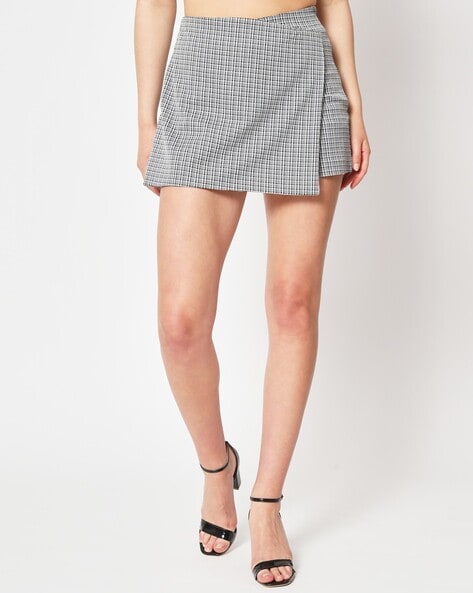 High-Rise Skorts with Curved Hem