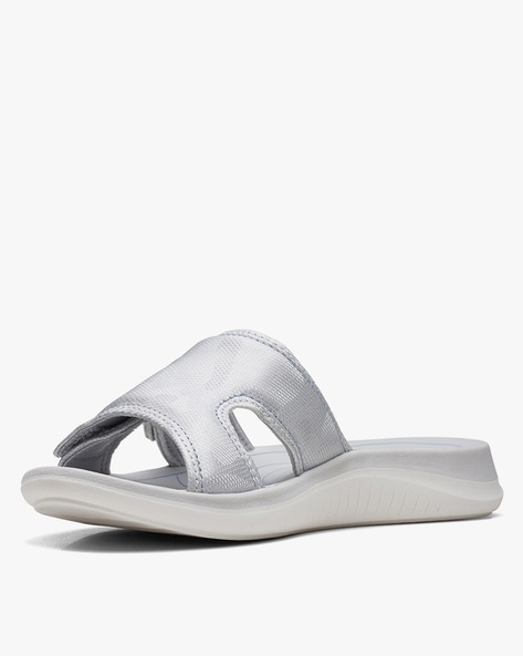 Clarks Women's Un Bali Go Slide - Black | Discount Clarks Ladies Sandals &  More - Shoolu.com | Shoolu.com