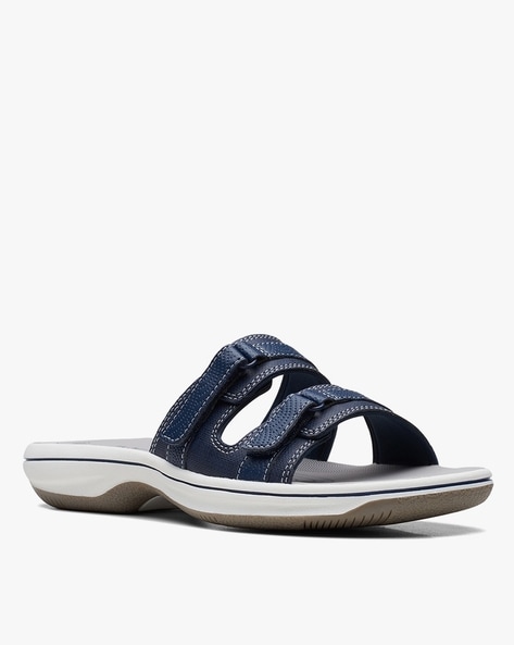 Navy blue cheap sandals clarks