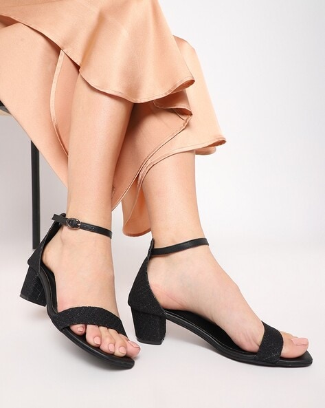 Black chunky strap online sandals