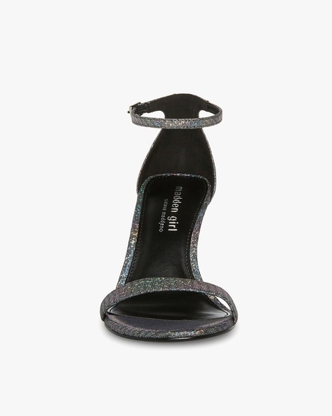 Madden girl best sale black sandals