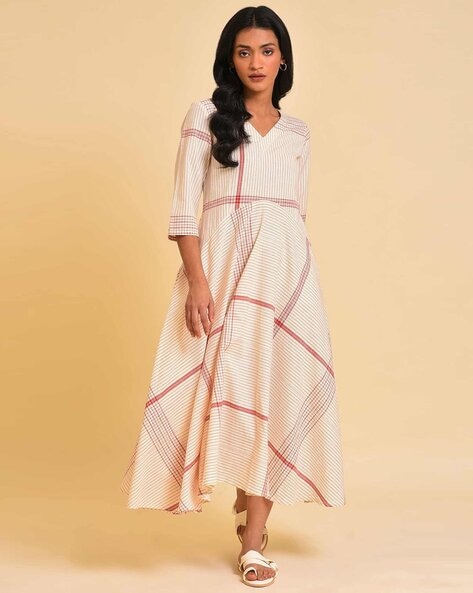 Free flowing clearance dress