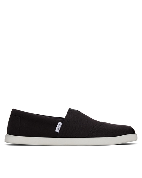 Toms mens best sale black shoes