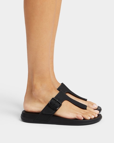 Buy Black Flat Sandals for Women by FITFLOP Online