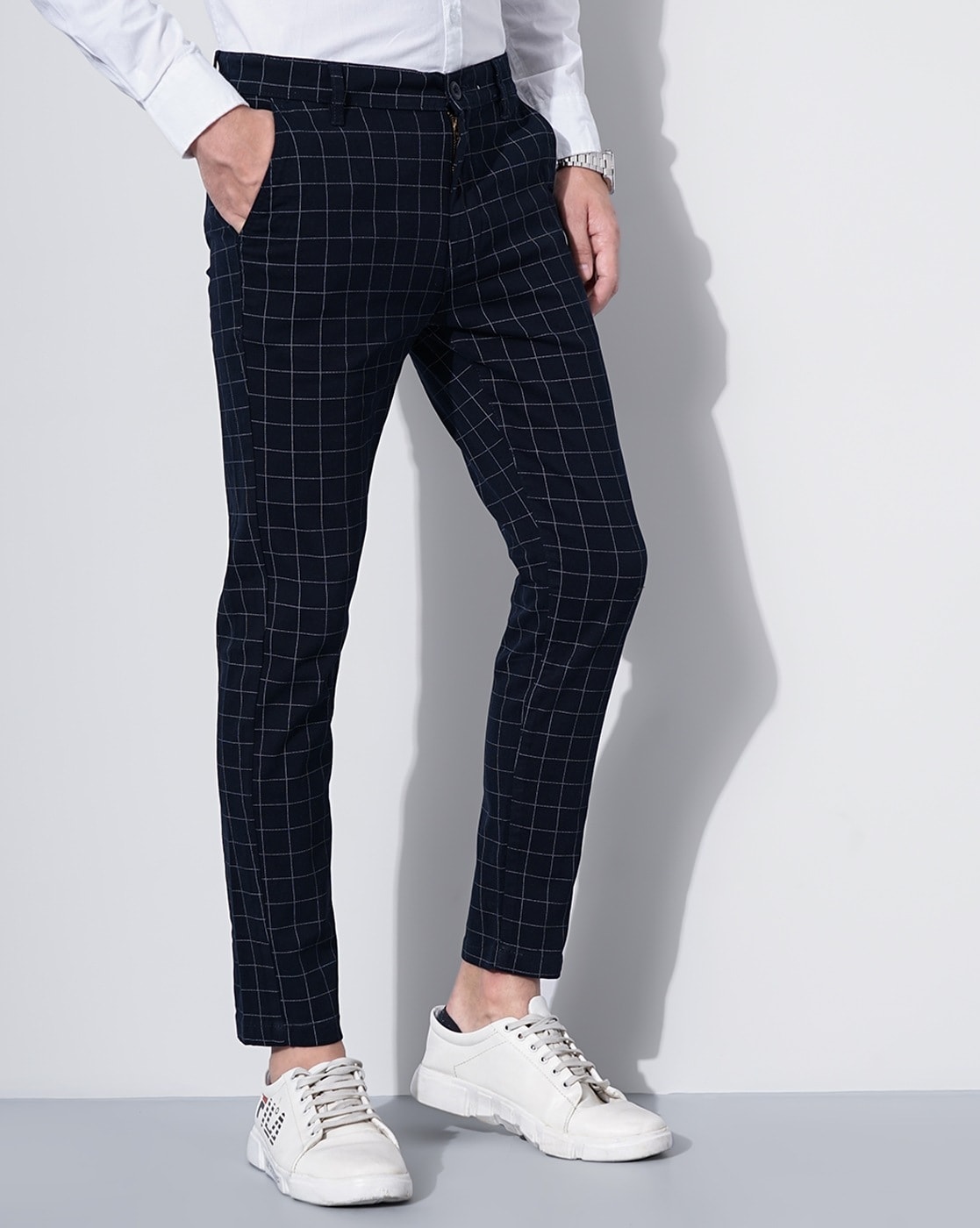 Grayson Silver and White Plaid Pants – THE WEARHOUSE