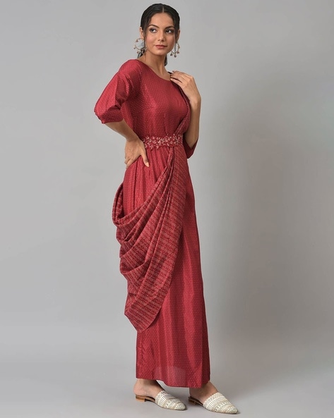 Images of saree outlet dresses