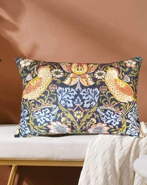 Bird 2025 print cushion