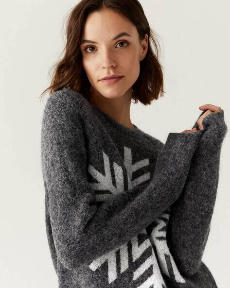 Snowflake Crew-Neck Relaxed Jumper