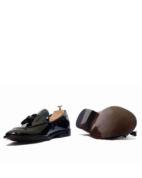 Buy Black Casual Shoes for Men by Griffin Online