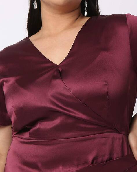 Embellished Sheath Dress with Zip Closure