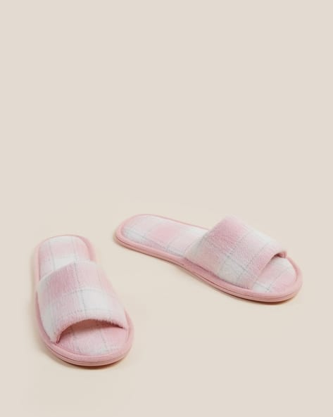 Checked Slip-On Slides