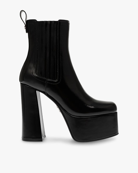 Steve Madden Vaulting Ankle-Length Boots