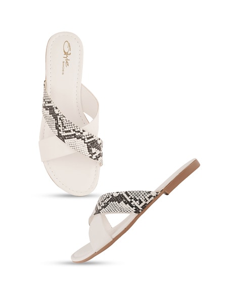 Nuwin Women's White Flat Sandals | Aldo Shoes
