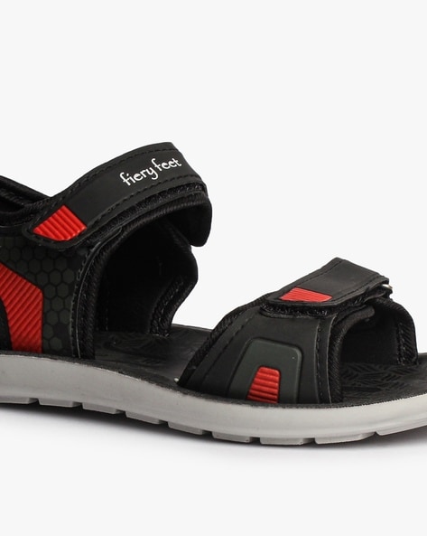 15 Best Sandals for Flat Feet 2024