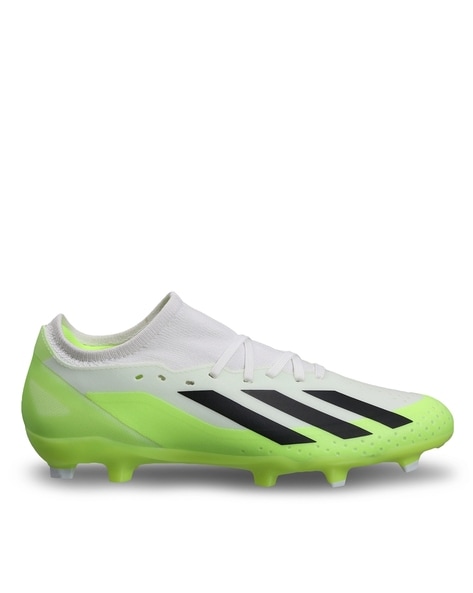 Buy Kipsta Men's Football Boots Viralto III 3D AirMesh FG - Pure - White -  EU-42 at Amazon.in