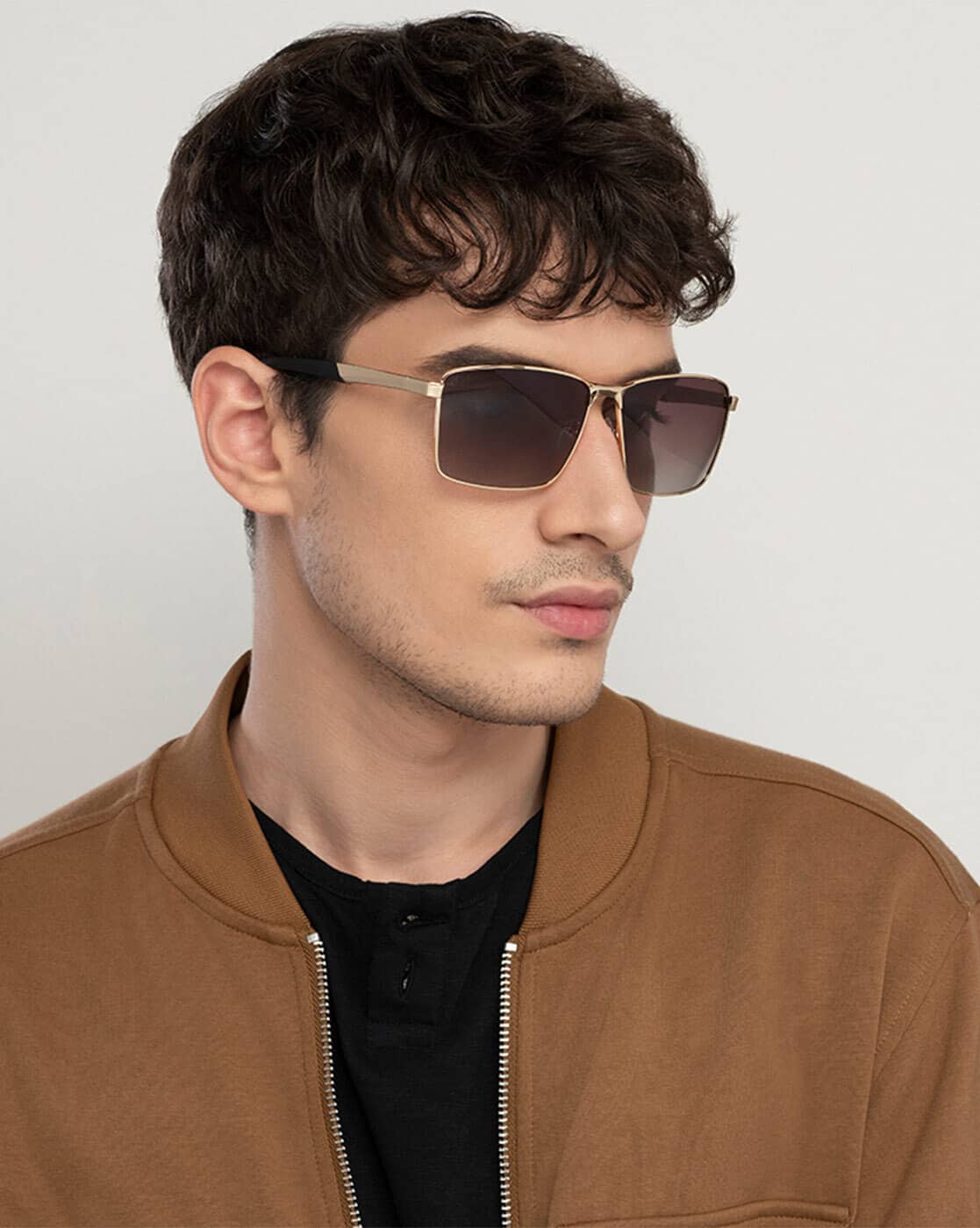 -1117Wx1400H-465007985-gold-