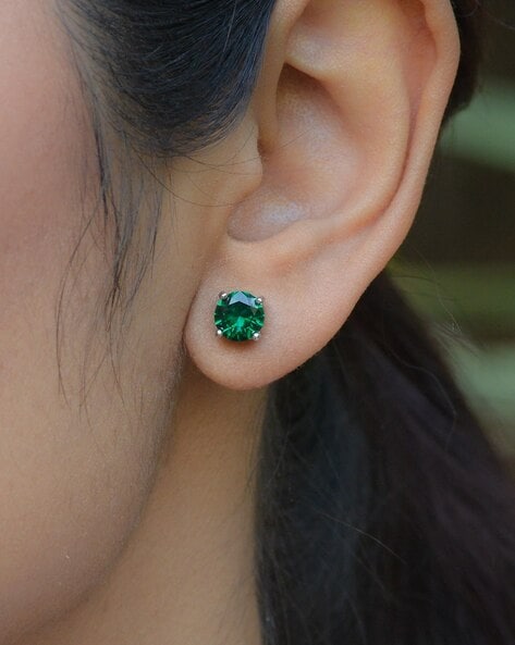 Round emerald hot sale stud earrings