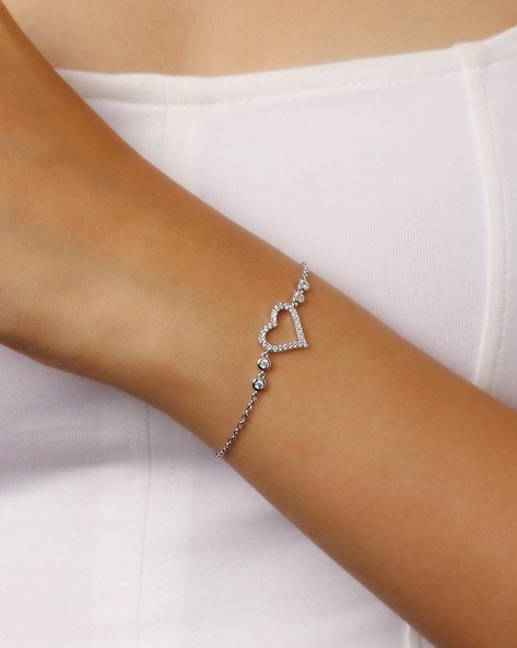 Buy Melorra 18k Gold  Diamond Tartan Heart Bracelet for Women Online At  Best Price  Tata CLiQ