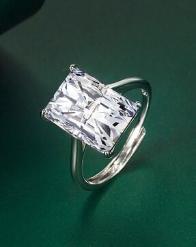 Rectangle clearance shaped diamond