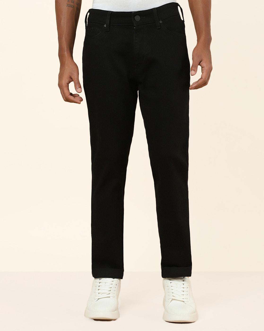 Buy Black Jeans for Men by Wrangler Online