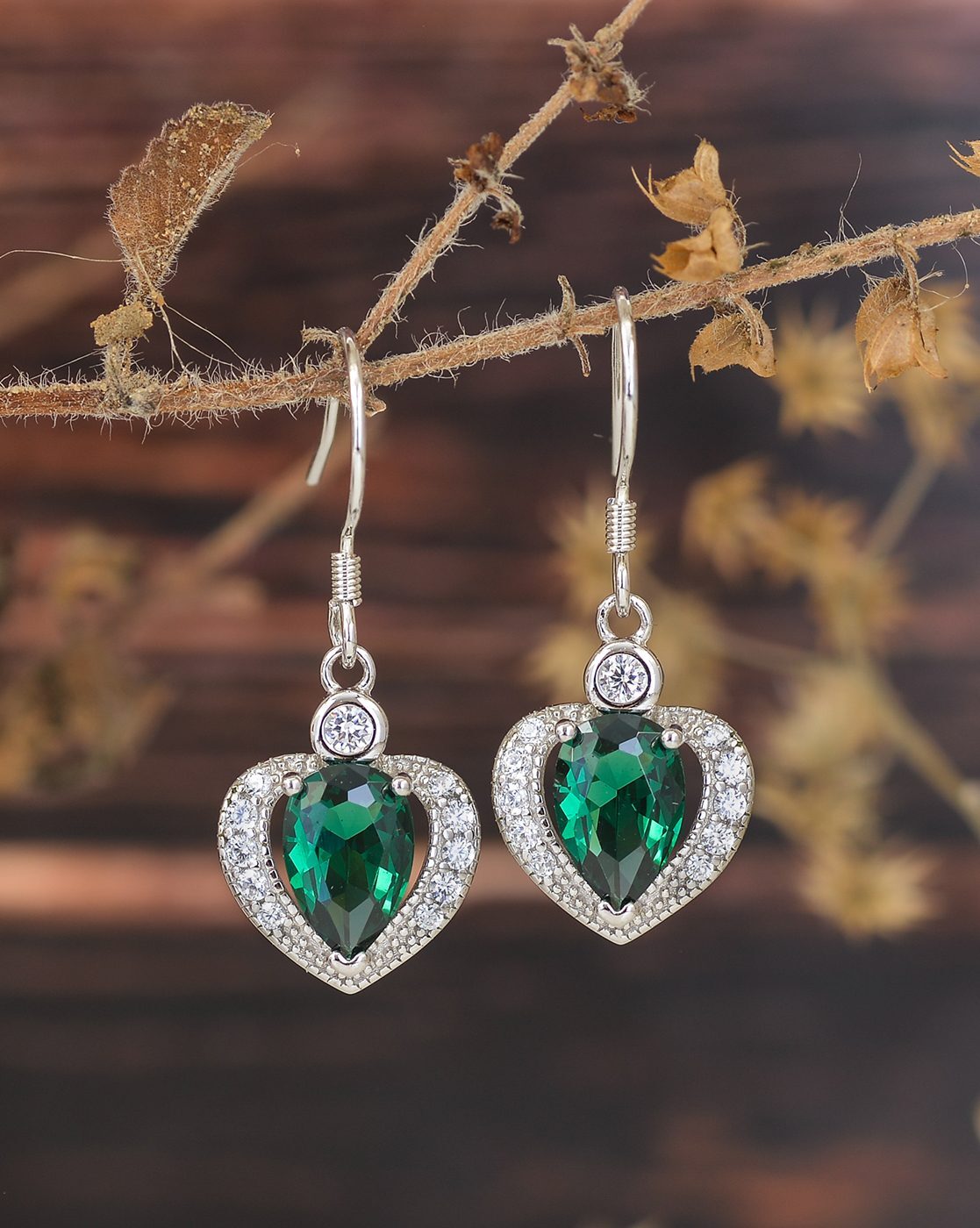 Sterling Silver Emerald Heart Necklace & Earrings | Emerald Jewellery UK