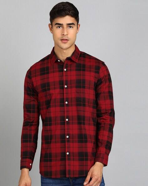 Men Checked Slim Fit Shirt with Patch Pocket
