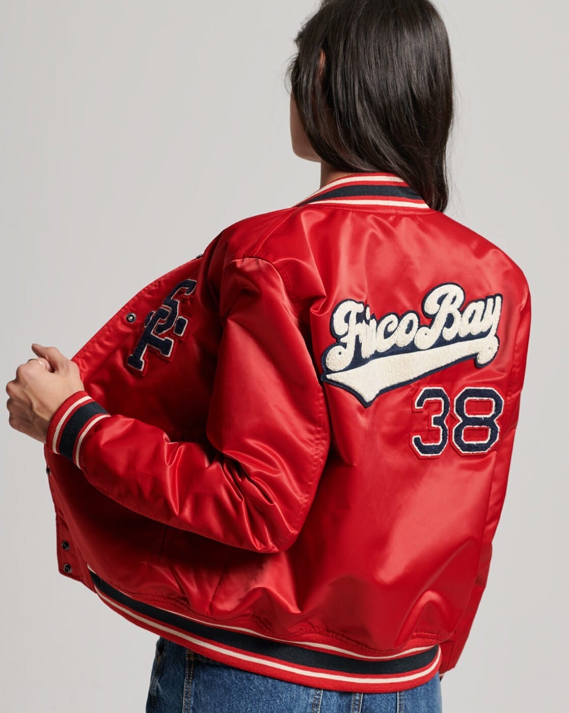 This Is the Varsity Jacket Women Want You to Wear | GQ-cokhiquangminh.vn