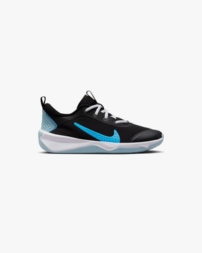 Nike lace discount up sneakers