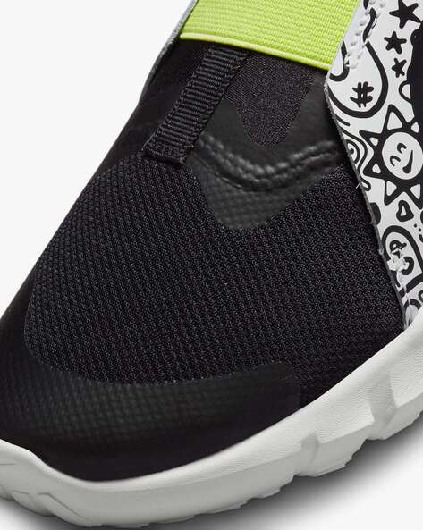 Nike black and deals white slip ons